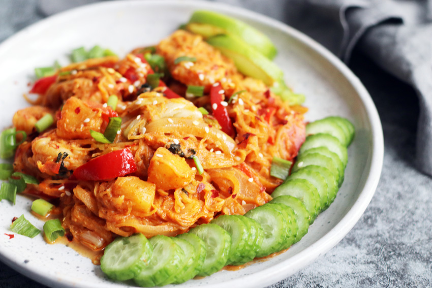Grilled pineapple and shrimp thai red curry spaghetti squash noodles whole30/paleo | This African Co